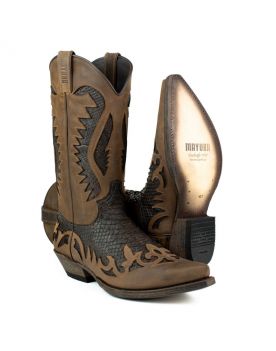 2567 Mayura Crazy Old Sadale Python Testa